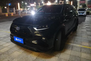 2023款 双擎 2.5L 四驱尊贵版 7座